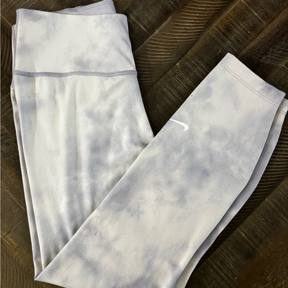 Nike Dri-Fit Purple & White Leggings Size Small